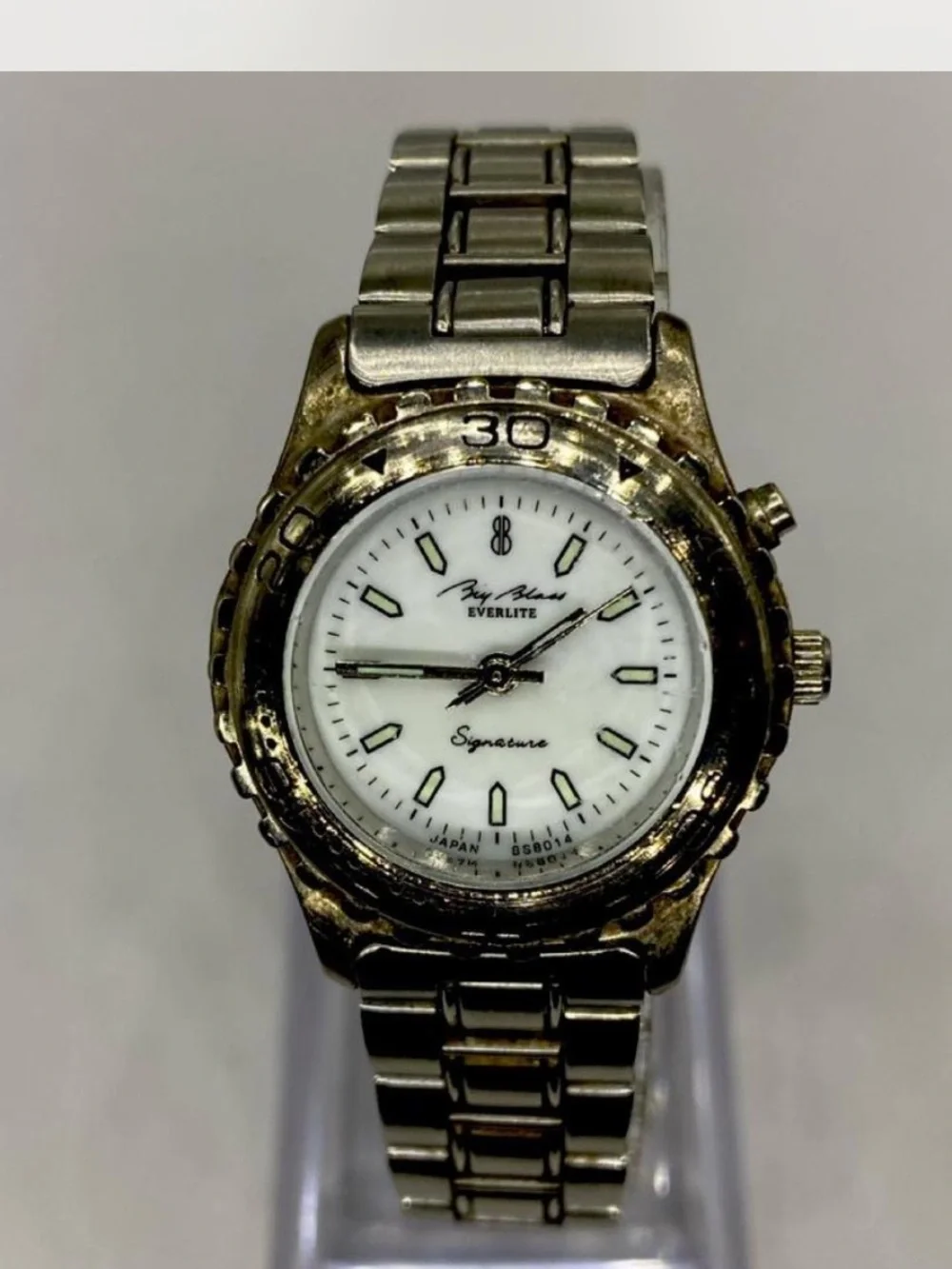 *** Bill Blass  ^^^ Designer *** Silver-Tone “ Japan movement “ Watch *^*